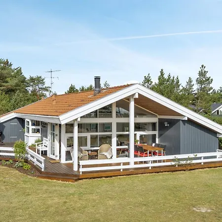 Holiday home Eltje
