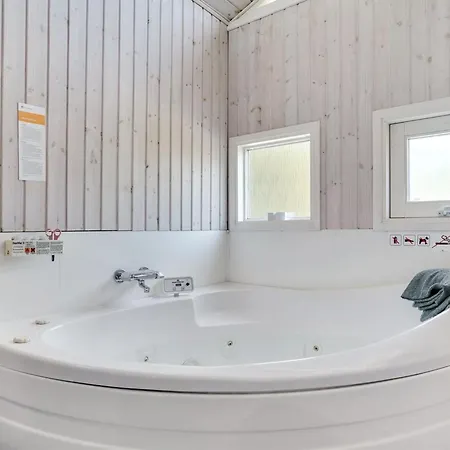 Eltje - 4km From The Sea By Interhome *